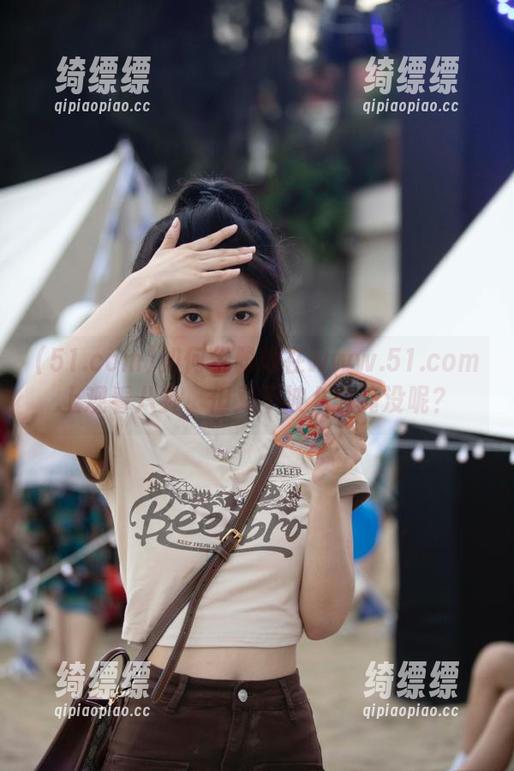 51.com 如何优雅地在www.51.com上观看八卦,但又不被八卦淹没呢?