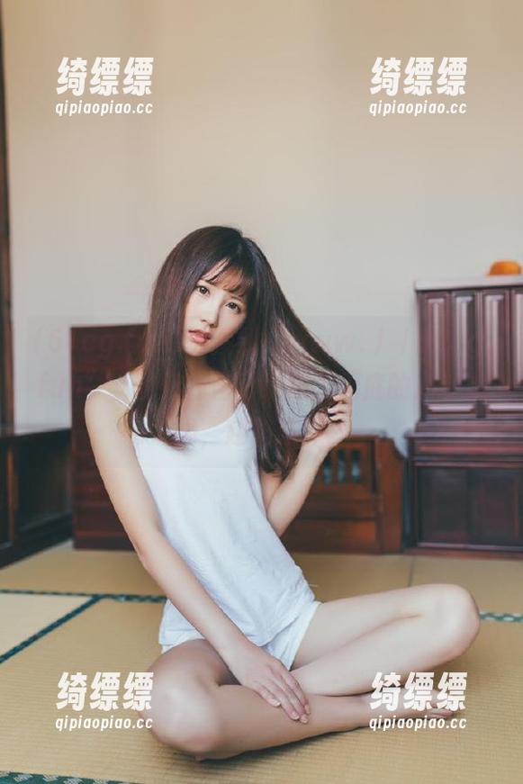 链接到“www.丿丿51cg.fun”，仿佛把自己绑进了无底的八卦漩涡，越陷越深。