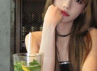 今天的热点直达，51cg4，快来撩拨一下你的八卦神经吧。