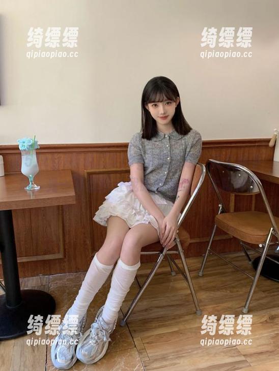 听说“51cg4苹果版”有个新手册，光一页就能让我哈哈哈哈，太精神了！