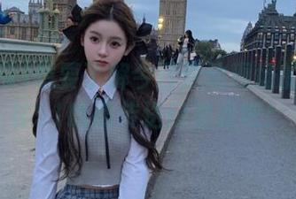 想要了解今日活动现场的瓜？快往51吃瓜传送门里走吧！
