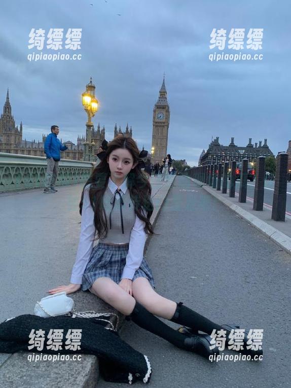 想要了解今日活动现场的瓜？快往51吃瓜传送门里走吧！
