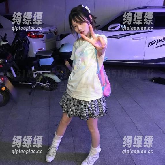 我在边吃瓜边下载51吃瓜，链接来自……哦，不说！