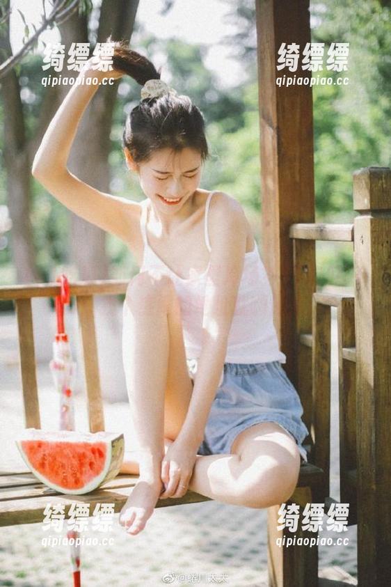 如何不让家里冷场？51吃瓜666：找个热闹的地址就嗨起来！
