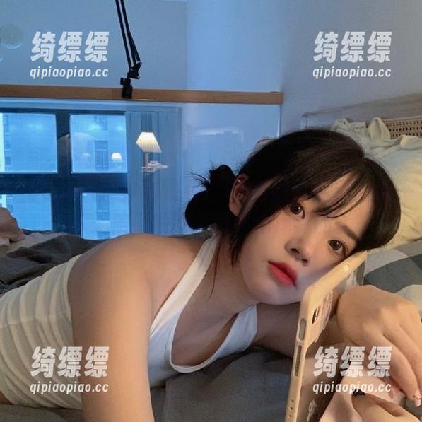 观看！51每日吃瓜奉上让你无法拒绝的大瓜，心痒痒的。