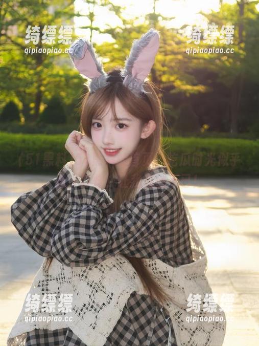 51黑料的首页，吃瓜时光似乎从未打烊，让我痴迷不已！
