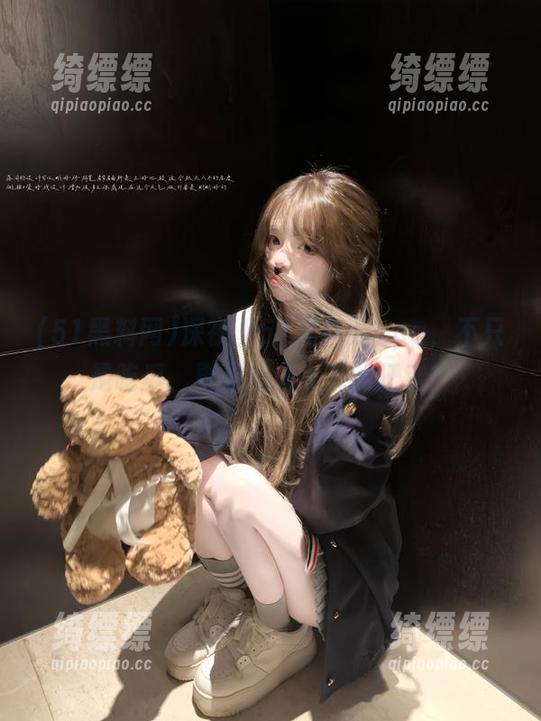 深夜上51黑料网app，不只是吃瓜，更是脑洞大开的狂欢！