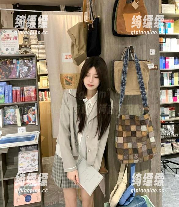 “91icg.vom”app：让你每天都有新的吃瓜奇遇，简直是无底洞啊！