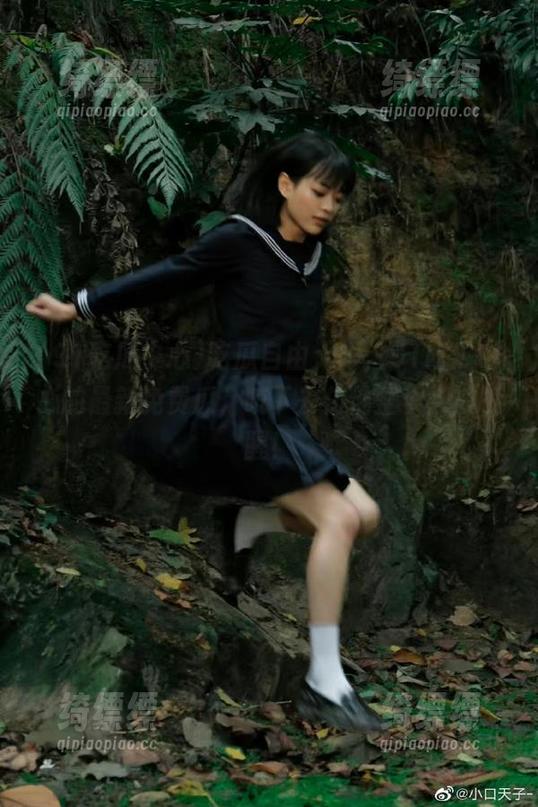 吃瓜自由无限，91吃瓜中心的最新免费瓜，咬下去仿佛整个人被唤醒！