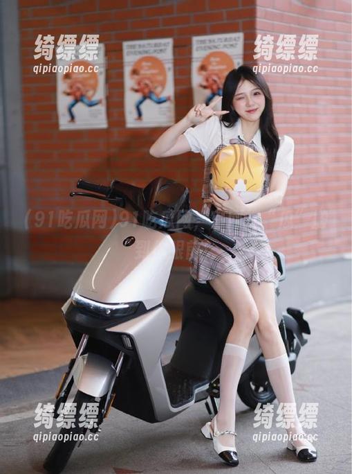 91吃瓜网，官网把“瓜”搬到你眼前！
