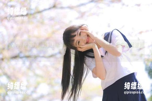 前方高能预警！hlw苹果版，准备好在社交圈中掀起波澜吧！