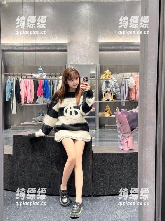 免费请注意：tttzzz38又有劲爆瓜等你咬，没看真心亏！