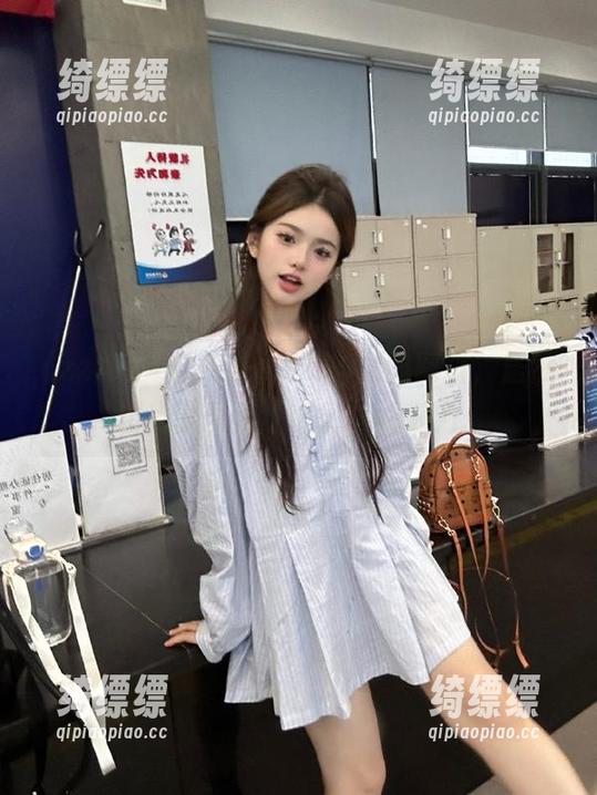 女朋友在zztt35刷的网址，居然让我感受到“奇怪”的魅力...