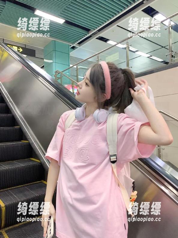 免费的都是好的，快下载五一吃瓜免费版加入我吧！