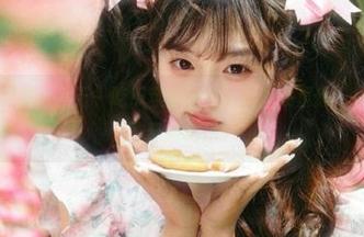 欢ヤ～五一吃瓜苹果版，今日在线直播，居然带我入了奇妙幻想！