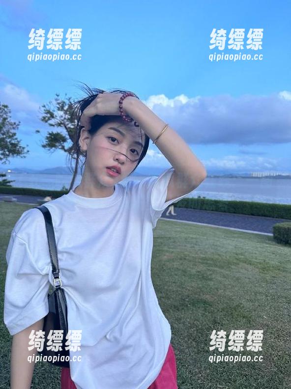 五一吃瓜群众 五一吃瓜群众在线:一图胜千言,瓜畸变引发的思考