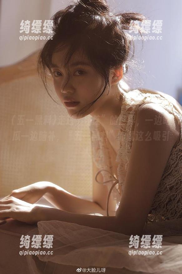 走进“导航”的世界，一边吃瓜一边脑补，“五一黑料”咋就这么吸引人！