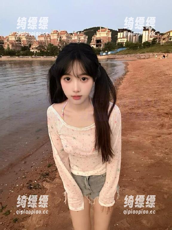 今日吃瓜51官网潜入热心朝阳群众的聚会，未播放的花絮竟然是……