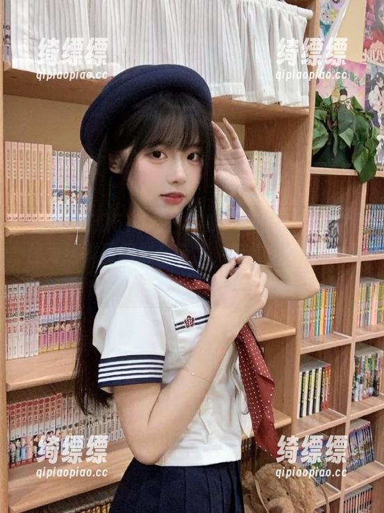 今日吃瓜51网页：我忍不住为这群朝阳群众鼓掌，热情得像早上的咖啡一样提神。
