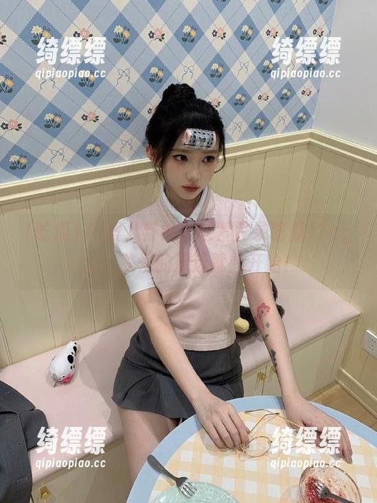 爱八卦吗？赶紧登录吃瓜17cgcc，肤浅的沉迷就此开始！