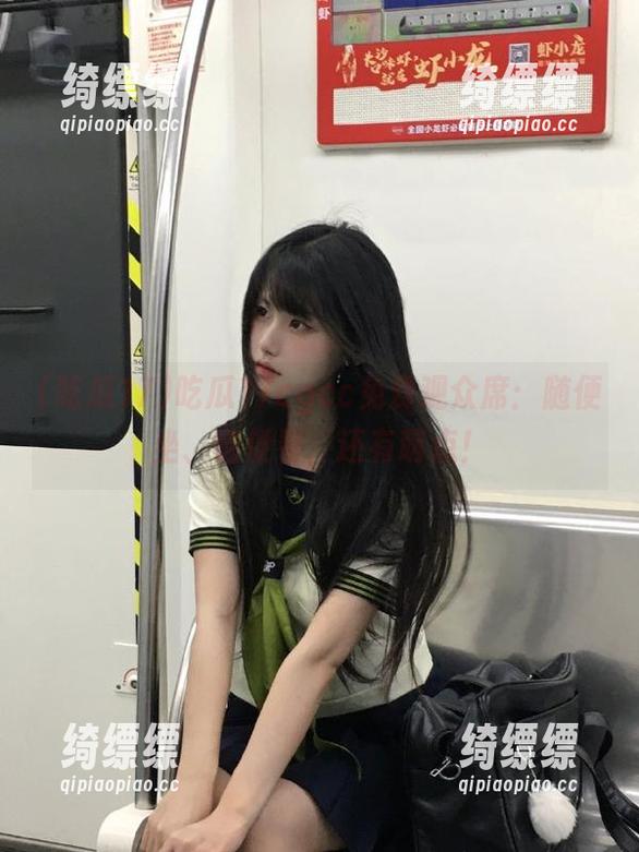 吃瓜17cgcc免费观众席：随便坐、随便看，还有萌点！