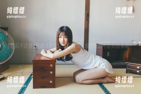 遇到八卦就像吃到蜜瓜，观看吃瓜不打烊的乐趣！