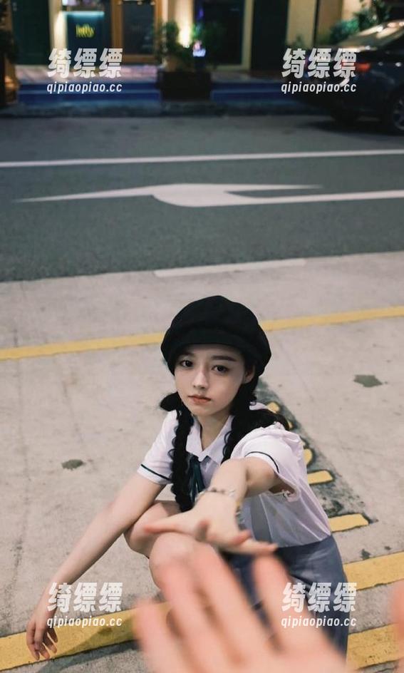 吃瓜大本营 吃瓜大本营更新:我眼睛不够用,快让我的手动起来吧!