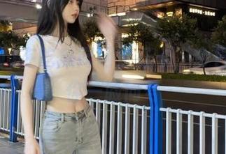 在吃瓜网网址打卡，今日热门发你一脸问号
