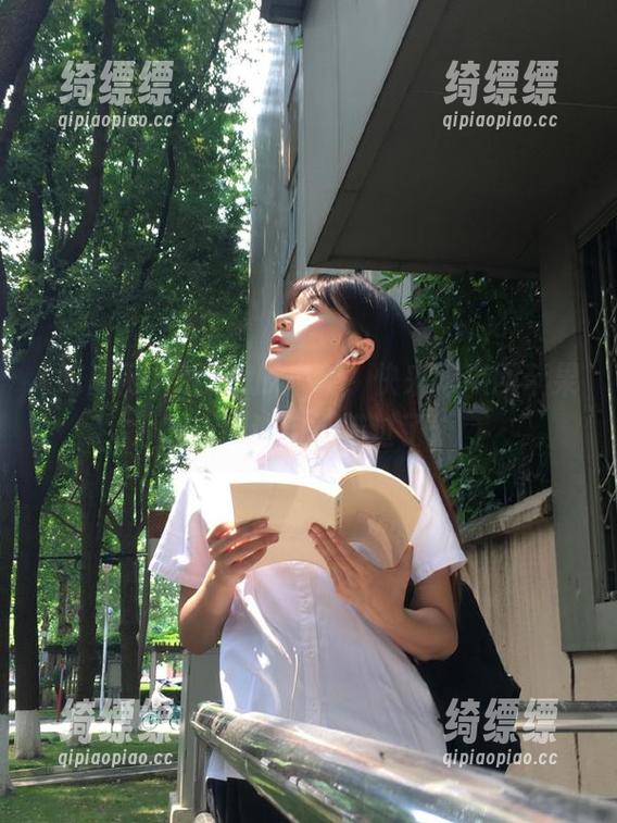 热门大瓜来袭，快来吃瓜网苹果版，别让自己错过了！