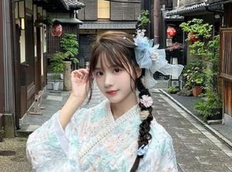 51吃瓜黑料不打烊app，随时随地在线追赶八卦新闻，真是比追剧还上头！