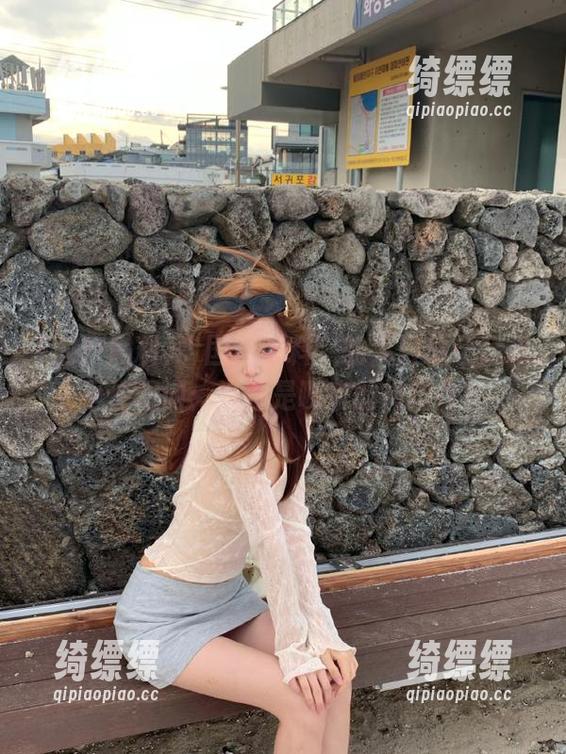 “国产黑料”的入口总让我忍不住想问：这都是哪来的神操作？
