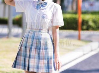 娱乐718带你遨游黑料之海，网站果然有品位。
