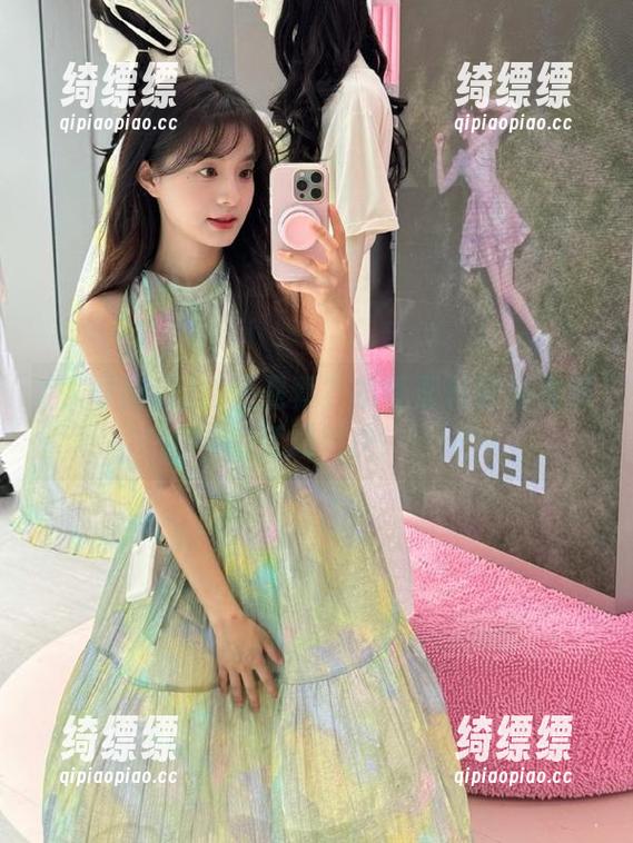 仿还是真？扒哥黑料带来免费的江湖对决！