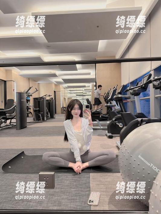 炒的火热的八卦，51明星黑料官网带来新鲜货，别忘了边吃瓜边冷静想想哦！