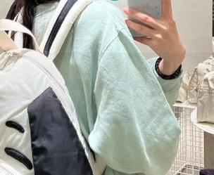 想吃热腾腾的八卦吗？先下载黑料不打样再说！