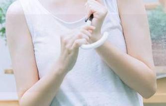 黑料不打烊，首页更新逐年坑人，我们的瓜就这样在一夜之间长成了！