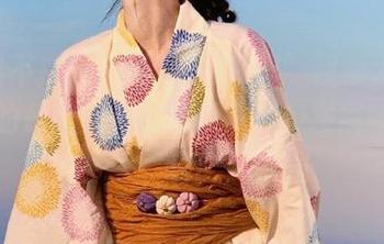 “黑料不打烊”视频大偶像，真的是让人一边吃瓜一边想发展新技能啊！