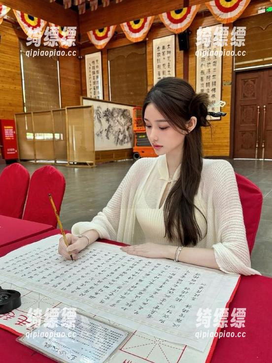每次国产片更新，黑料不打烊，让人忍不住想摇头叹气！