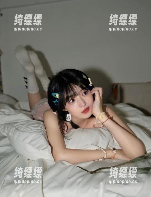 黑料不打烊 黑料不打烊网页版,上面的资源无敌自信啊~