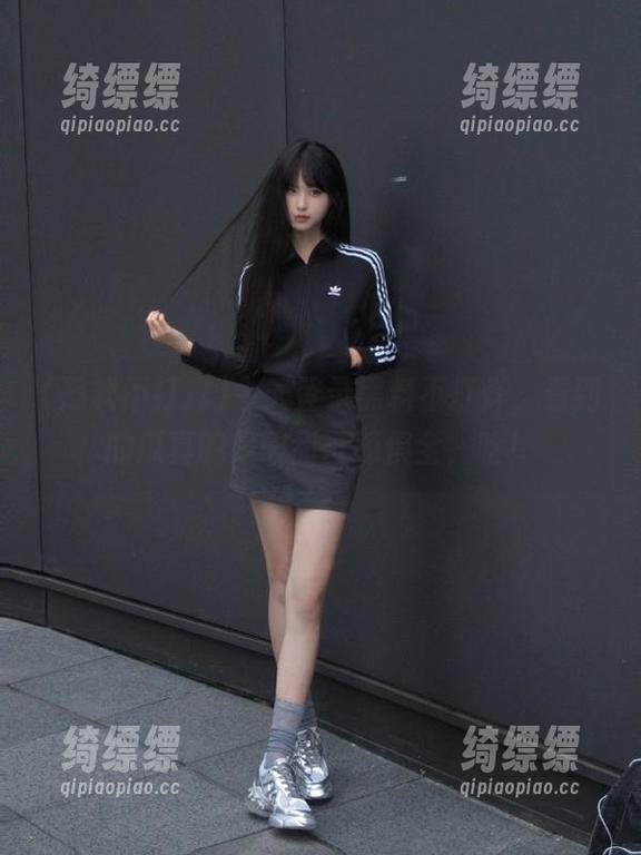 今天登录黑料不打烊，看到的瓜真的是酸甜苦辣俱全，哈！