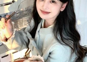 黑料不打烊让我永不迷路，都是瓜，真香。不过，哪个瓜比较甜？