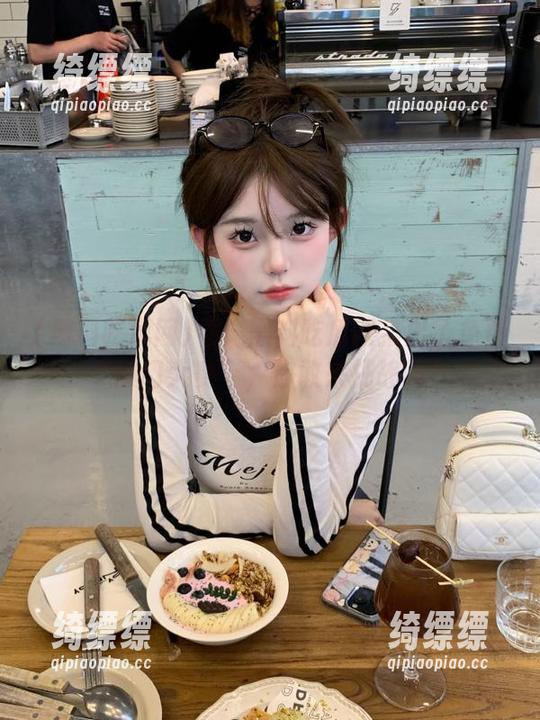 黑料吃瓜网 看!黑料吃瓜网推出了免费“爆门大赛”,你敢来挑战吗?