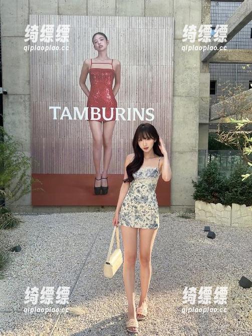 只需打开黑料社app，分享一图，吃瓜变简单！