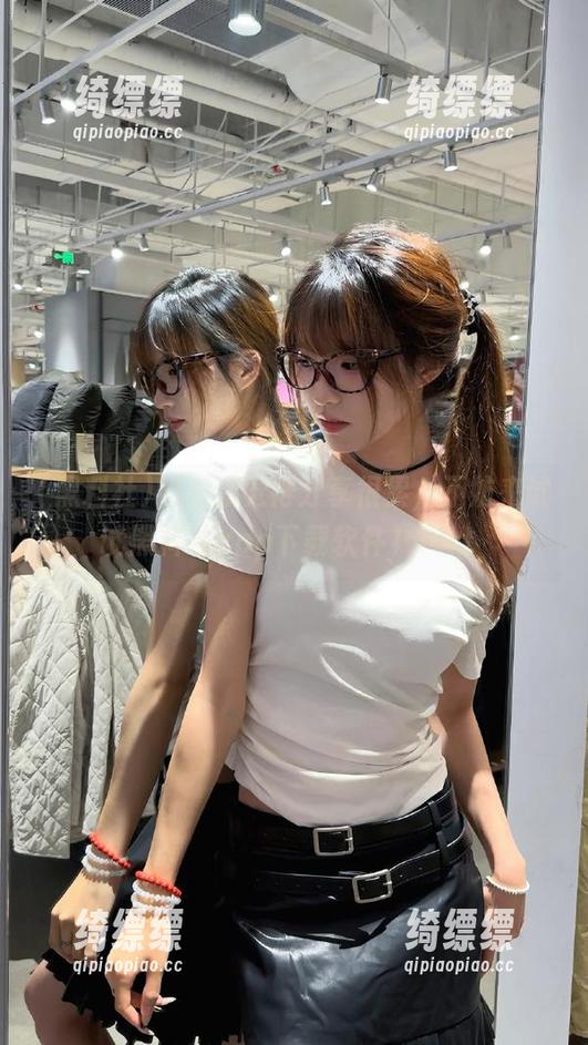 如果你觉得分享很累，不妨来试试黑料社app下载软件1.1.1！