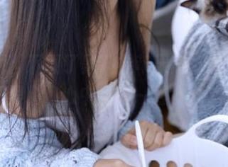 下载了黑料社苹果版，继续追踪门黑料，心中自有一番小九九！