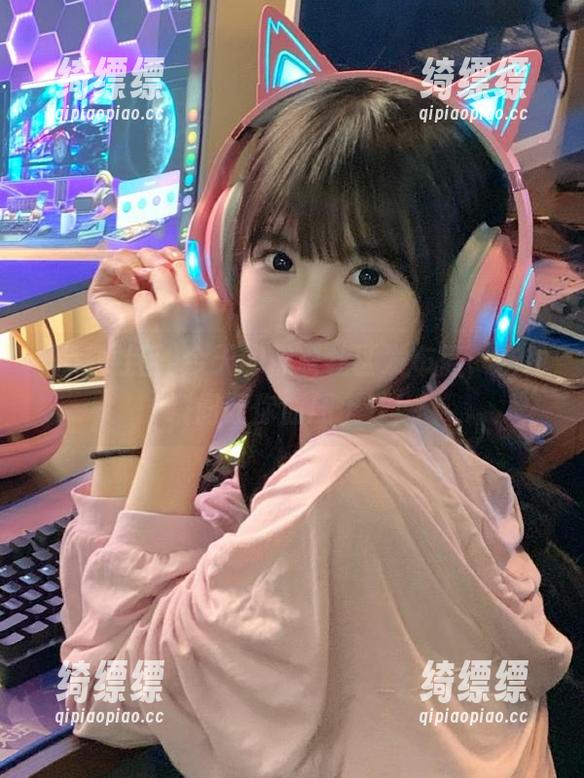 今天的黑料社区发布篇，在线瞬间让你血压上升！