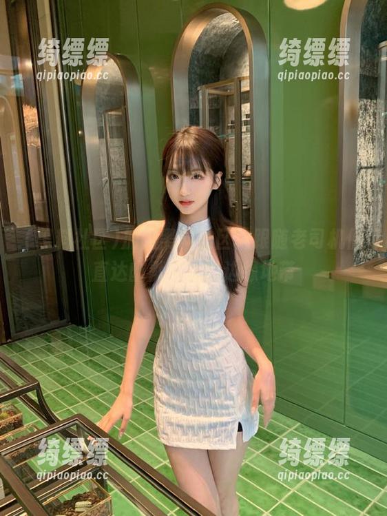 加入黑料社区，跟随老司机们直达幽默不止的边缘地带