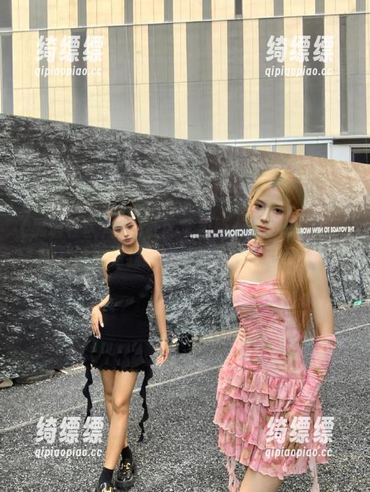 黑料社区苹果版：老司机的驾驶技能就像我的感情，神秘又混乱！