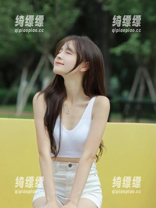 在线刷黑料社区资源的同时，脑袋里也是一团浆糊！