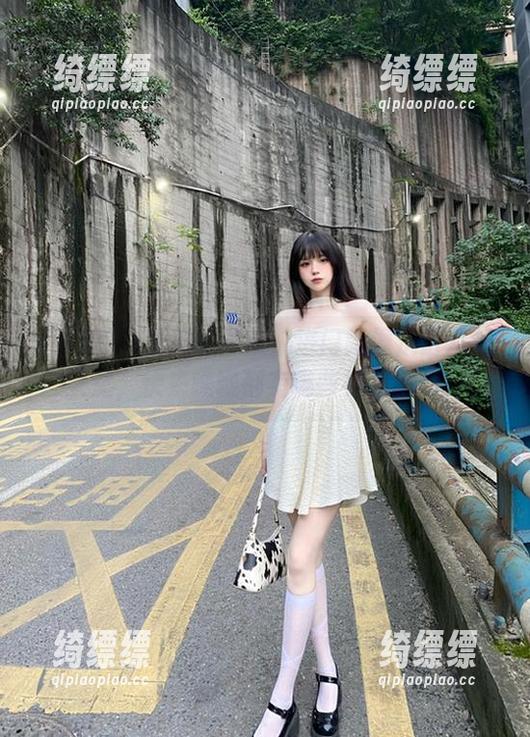 黑料网 黑料网导航:进门就像走进八卦天堂,快来瞧瞧都有哪些神仙黑料!